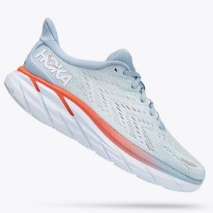 HOKAS Clifton 8